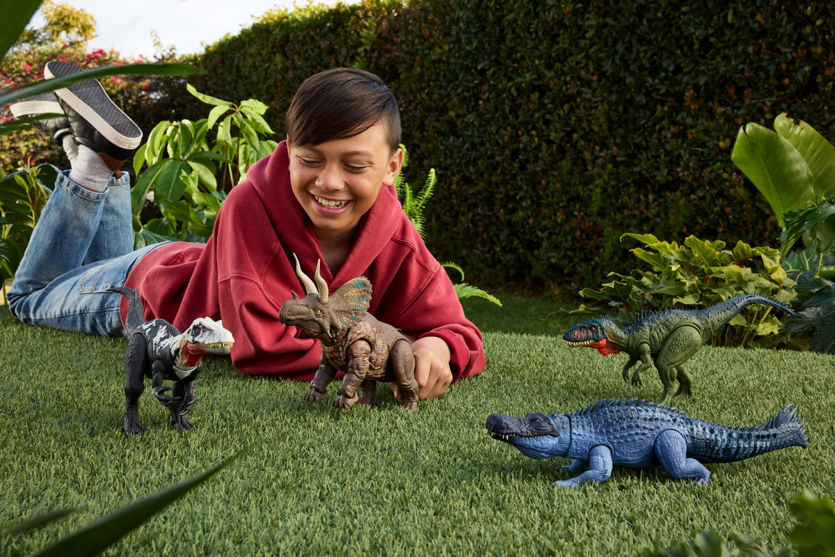 Jurassic World Dinossauro de Brinquedo Rebirth Rastreadore Gigantes Tyrannotitan
