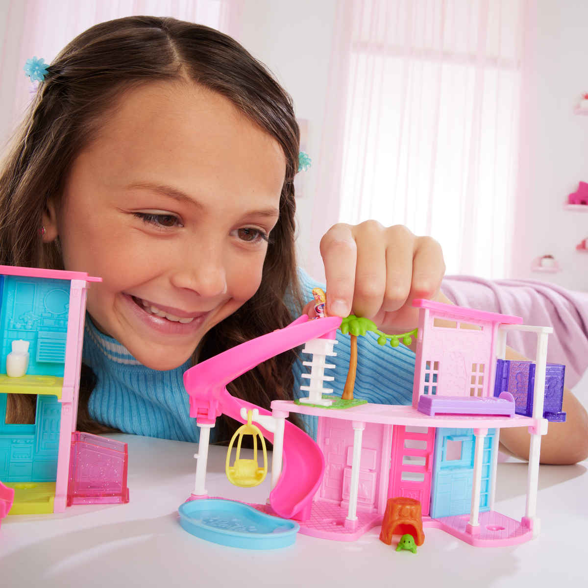 Barbie  Mini Barbieland  Coffrets  Maison de Poupée, Poupée 3,81 Cm