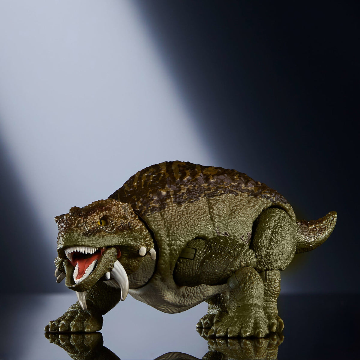 Jurassic World Dinossauro de Brinquedo Scutosaurus